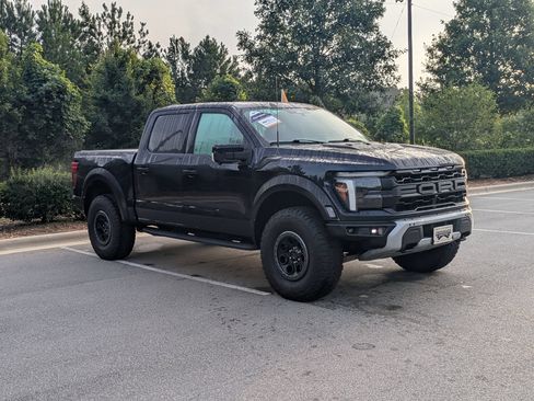 Certified 2025 Ford F150 Raptor AWD/4WD image 2
