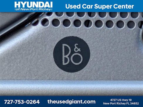 Used 2023 Ford Explorer XLT w/ Equipment Group 202A image 37