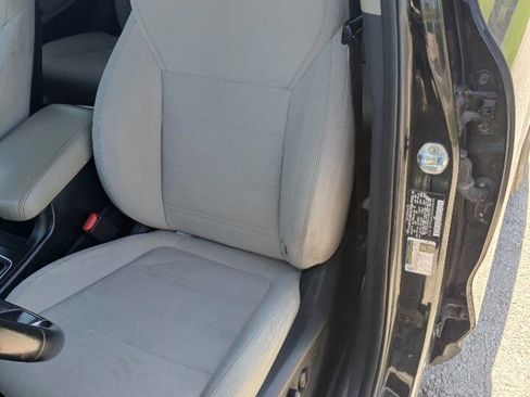 Used 2016 Kia Sorento LX w/ LX Convenience Package image 12