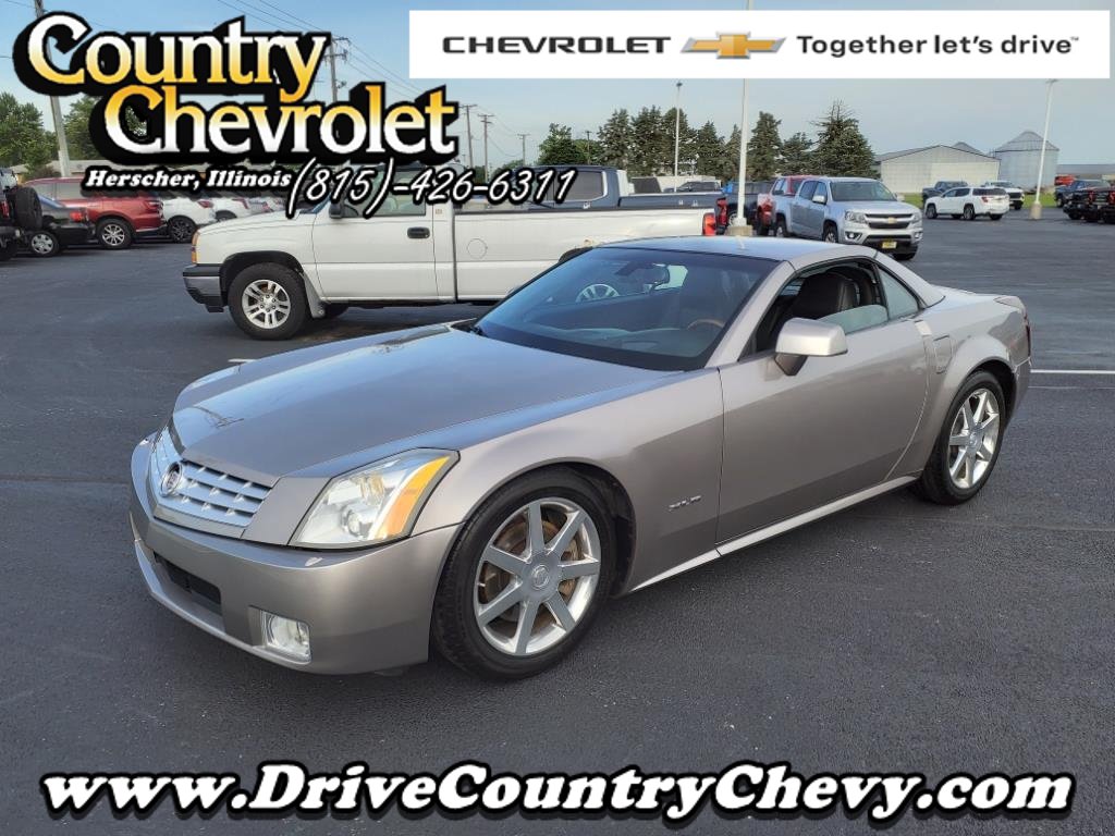 Used 2005 Cadillac XLR RWD image 11