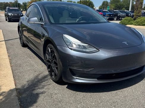 Used 2019 Tesla Model 3 Performance AWD/4WD image 3