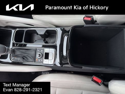 Used 2023 Kia Telluride S image 28