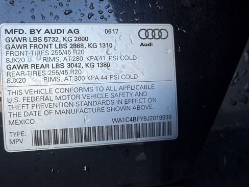 Used 2018 Audi SQ5 Prestige image 26