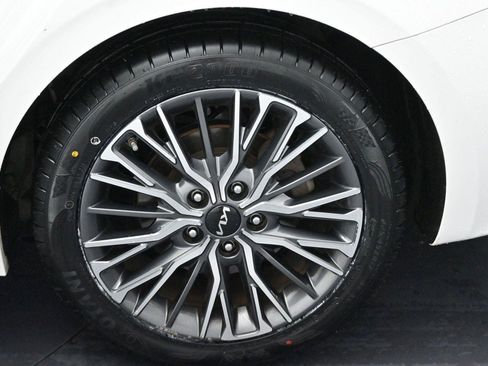 Used 2022 Kia Forte GT-Line w/ GT-Line Premium Package FWD image 34