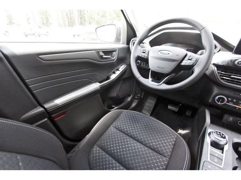 Certified 2023 Ford Escape Active FWD image 10