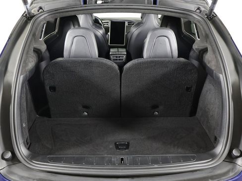 Used 2017 Tesla Model X 75D image 19