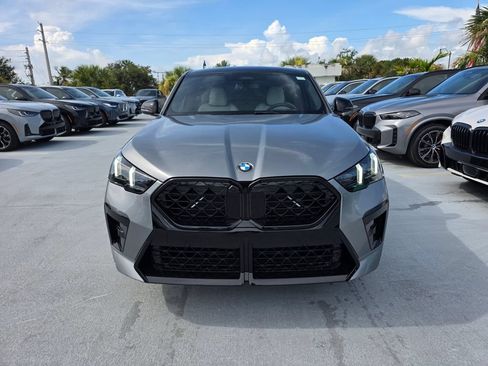 New 2026 BMW X2 xDrive28i w/ Technology Package AWD/4WD image 2