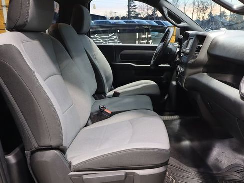 Used 2022 RAM 3500 Tradesman image 10