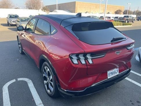 Used 2021 Ford Mustang Mach-E Premium image 7