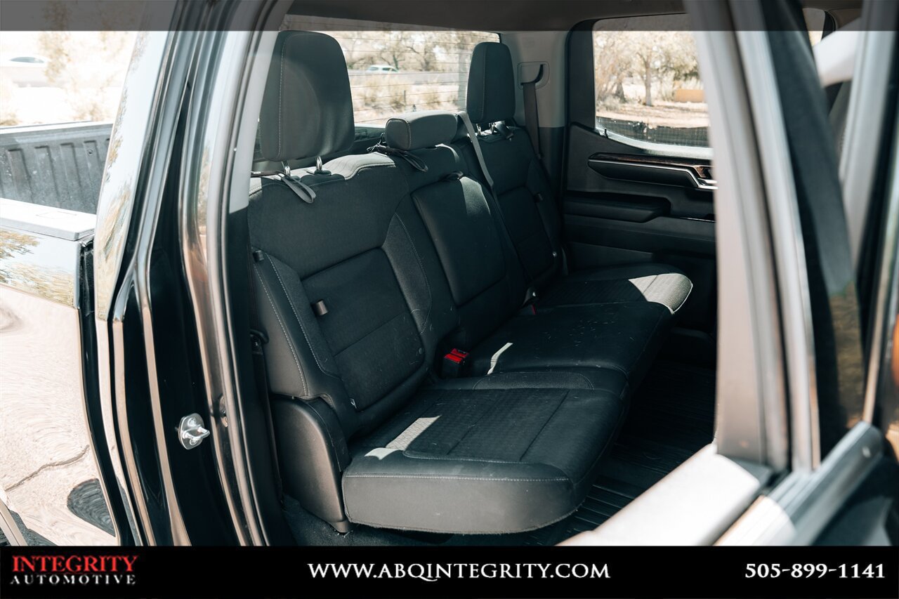 Used 2024 GMC Sierra 1500 Elevation w/ LPO, Elevation Black Package AWD/4WD image 39