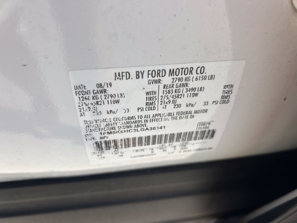 Used 2020 Ford Explorer Platinum w/ Premium Technology Package AWD/4WD image 10