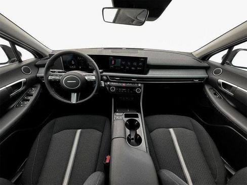 New 2025 Hyundai Sonata SEL image 13