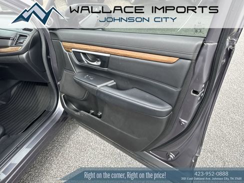 Used 2021 Honda CR-V Touring image 38