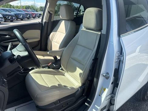 Certified 2019 Buick Encore Essence w/ Experience Buick Package AWD/4WD image 13