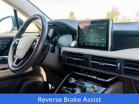 Used 2022 Lincoln Corsair Reserve w/ Equipment Group 201A image 12