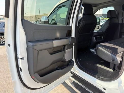 New 2026 Ford F350 Lariat w/ Lariat Premium Package AWD/4WD image 11