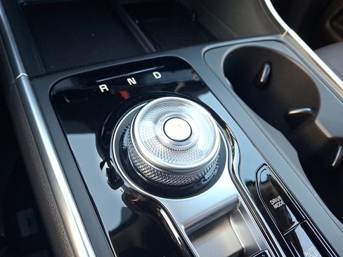 New 2026 Kia Carnival SX Prestige image 11