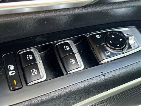 Used 2024 Kia Telluride S w/ S Sunroof Package image 26