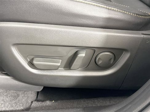 Certified 2025 MAZDA CX-90 3.3 Turbo w/ Premium Sport Pkg image 32