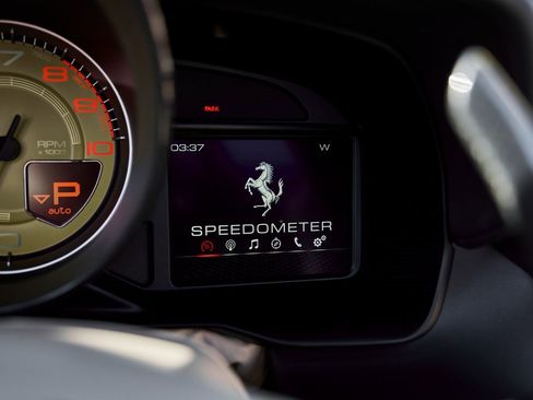 Used 2022 Ferrari F8 Tributo image 74