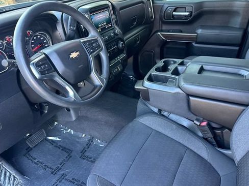 Used 2020 Chevrolet Silverado 1500 LT RWD image 11