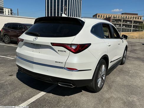 Used 2023 Acura MDX w/ Advance Package AWD/4WD image 5