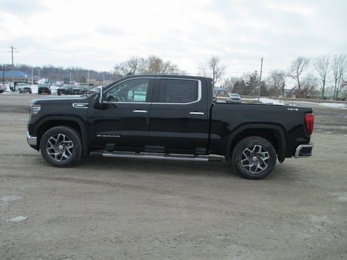 New 2026 GMC Sierra 1500 SLT w/ SLT Premium Plus Package AWD/4WD image 8