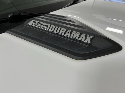 Used 2020 Chevrolet Silverado 2500 LTZ image 17