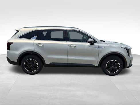 New 2026 Kia Sorento S w/ S Panoramic Sunroof Package FWD image 8