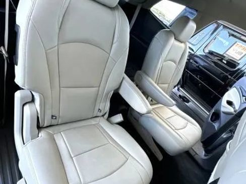 Used 2021 Buick Enclave Essence FWD image 25