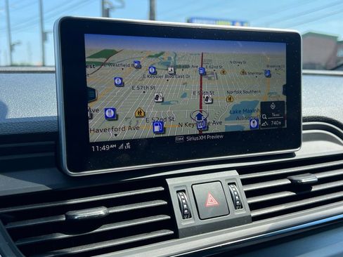 Used 2018 Audi SQ5 Premium Plus w/ Navigation Package image 43