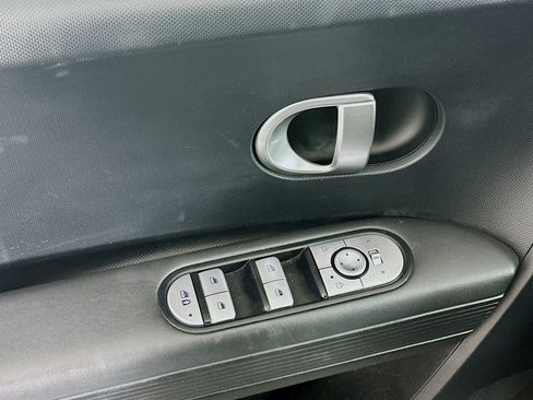 Used 2024 Hyundai Ioniq 5 SEL image 15