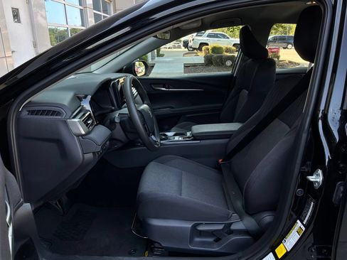 Used 2026 Toyota Camry LE FWD image 10