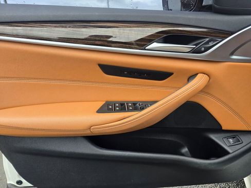 Used 2023 BMW 540i w/ M Sport Package image 14