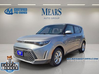 Used 2023 Kia Soul LX w/ Option Group 015