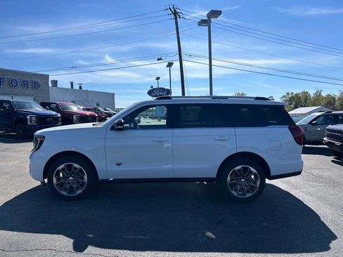 New 2025 Ford Expedition King Ranch image 2