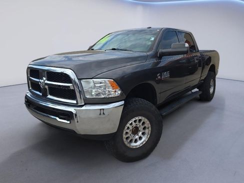 Used 2018 RAM 2500 Tradesman w/ Chrome Appearance Group AWD/4WD image 1