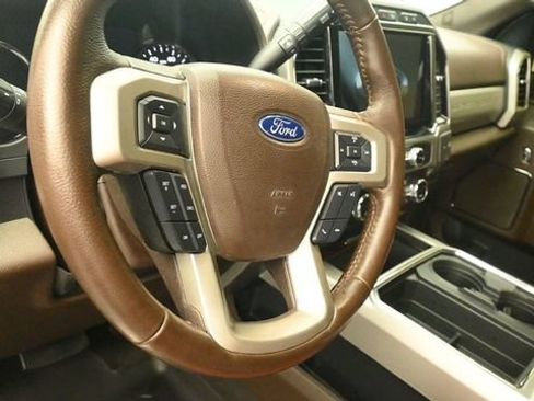 Used 2022 Ford F350 King Ranch w/ King Ranch Ultimate Package AWD/4WD image 16