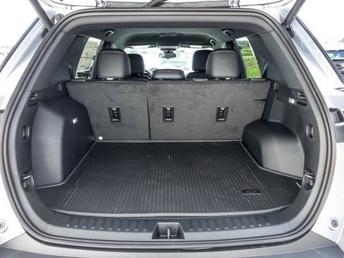 New 2026 Chevrolet Equinox RS w/ LPO, Floor Liner Package FWD image 8