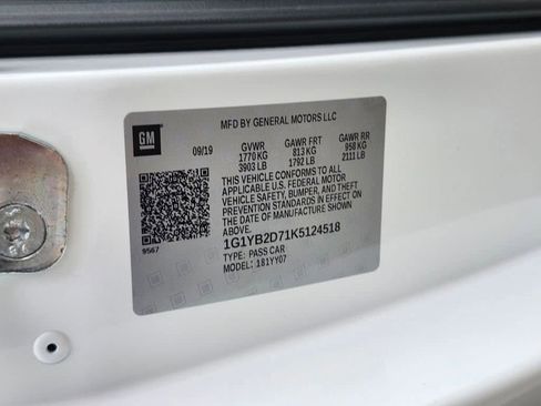 Used 2019 Chevrolet Corvette Stingray Coupe w/ Battery Protection Package RWD image 25