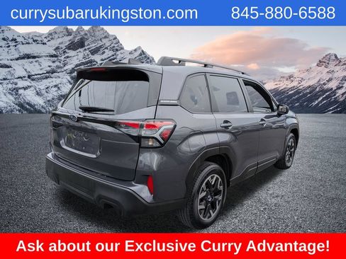 Used 2025 Subaru Forester Premium w/ Convenience Package #1 AWD/4WD image 3