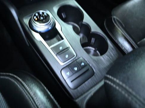 Used 2020 Ford Escape Titanium w/ Titanium Premium Package 2.0 image 29