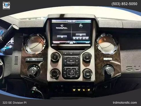 Used 2013 Ford F250 Platinum w/ FX4 Off Road Pkg image 13