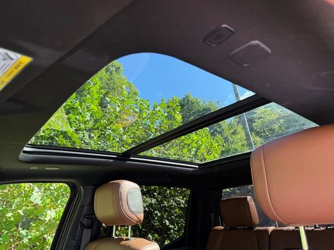 Used 2022 Toyota Tundra 1794 Edition image 33