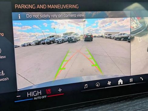 New 2026 BMW 330i xDrive Sedan image 13