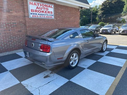 Used 2007 Ford Mustang GT RWD image 9