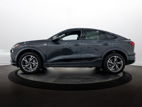New 2027 Audi Q6 e-tron Premium Plus AWD/4WD image 6