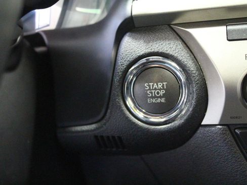 Used 2018 Lexus ES 350 w/ Luxury Package w/Wood Trim image 14