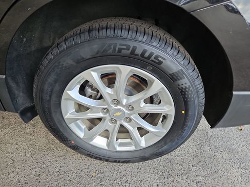 Used 2021 Chevrolet Equinox LT AWD/4WD image 31