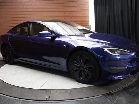 Used 2023 Tesla Model S AWD image 47